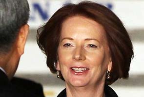 Australia's opposition leader apologises to PM Julia Gillard for 'sexist' comment