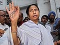 Mamata Banerjee brings reforms war to Delhi