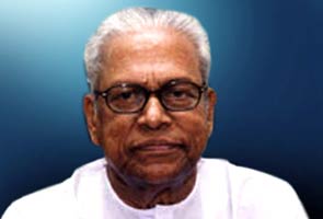 Kerala official in trouble over alleged bid to 'absolve' Achuthanandan in Kasaragode land scam case