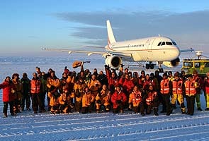 Australia's Antarctic runway melting 