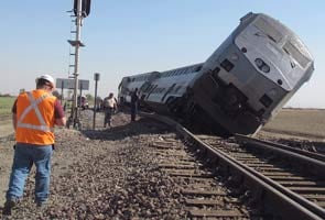 At least 20 injured in California train crash 