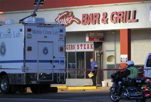 US: Five dead in apparent arson-homicide at Denver bar 
