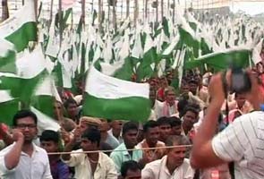 'Jan satyagraha': 50,000 landless people march from Gwalior to Delhi for rights