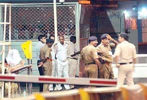 The war that left the Mumbai airport unguarded for four hours