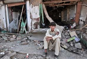 18 killed, 40 injured in suicide attack in northwest Pakistan