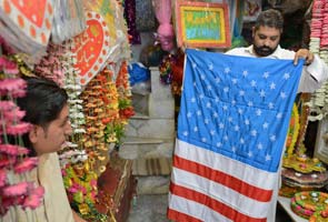 US film protests bring boom for Pakistan flag makers 