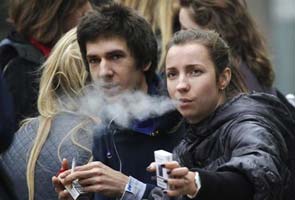Russia launches anti-smoking crackdown