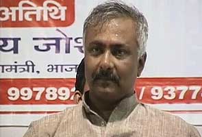 Sanjay Joshi meets 'sidelined' BJP leaders in Gujarat