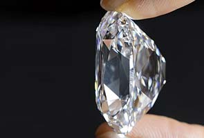 Indian diamond fetches record $21.5 million at Geneva auction