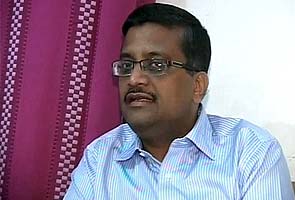 One person arrested for threat calls to Ashok Khemka