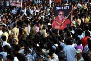 Bal Thackeray dies: Mumbai jewellers to keep shops shut on Monday