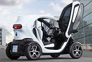 Renault Twizy: More than a skateboard, less than a car