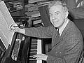 Composer, Pulitzer winner Elliott Carter dies in New York at 103