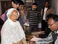 Himachal Pradesh polls: 45 per cent voting by 2 pm; price rise, corruption major issues