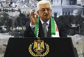 Mahmoud Abbas tells Barack Obama he'll seek Palestinian UN upgrade, defying US