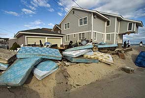 Superstorm Sandy victims face housing crisis as cold snap hits