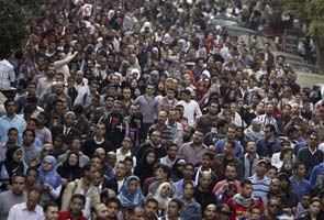 Mohamed Mursi opponents rally in Cairo's Tahrir