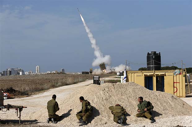 Israel, Gaza fighting rages on as Egypt seeks truce