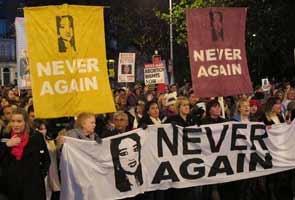 After Savita Halappanavar's death, thousands march for abortion rights in Ireland 