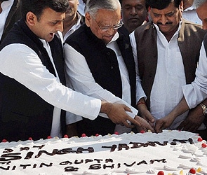 Samajwadi Party workers celebrate Mulayam Singh Yadav's 74th birthday