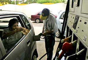 Petrol prices likely to be cheaper by Rs. 1 soon
