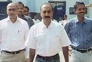 Supreme Court relief for Gujarat cop Sanjiv Bhatt