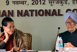 Mind the gap between party and govt, warns Sonia Gandhi at Congress summit