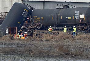 New Jersey bridge collapses, train derailed, hazardous spill reported