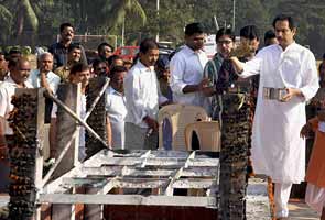 Decision on Bal Thackeray's memorial to be taken by Shiv Sainiks, says Uddhav Thackeray