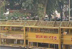 India Gate sealed against protests, 10 metro stations closed