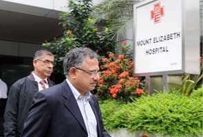 Delhi gang-rape: 'Amanat' still extremely critical, says Singapore hospital