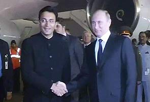 Vladimir Putin reaches India, eyes arms sales, trade and political ties