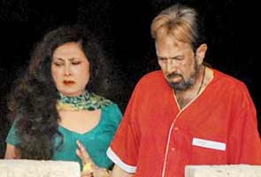 Rajesh Khanna's wife Dimple Kapadia moves High Court in domestic violence case