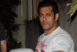 Salman Khan summoned by Jodhpur Court in poaching case