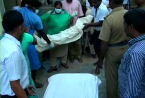 Four students killed outside Chennai after bus hits reversing truck 