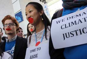 UN climate talks go into overtime in Qatar