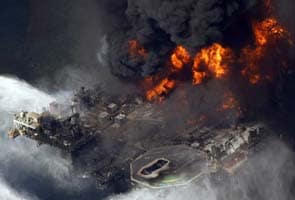 Judge approves $4 billion BP oil spill criminal settlement 