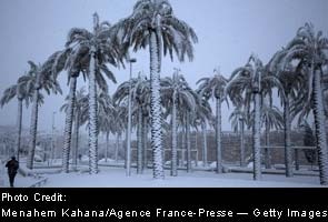 Heat, flood or icy cold, extreme weather rages worldwide Heat, flood or icy cold, extreme weather rages worldwide