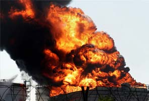 Major fire at Hazira oil storage facility near Surat