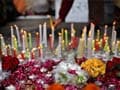 Pakistan groups hold candle light vigil for Indian rape victim
