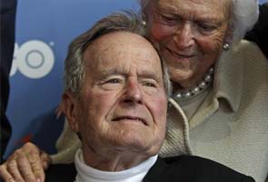 Former President George HW Bush released from hospital