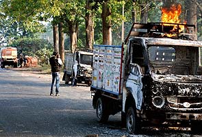 'Goondaism' in West Bengal, says Governor MK Narayanan after political violence