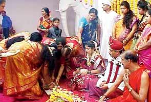 Mumbai con artist: six-year-old serial wedding crasher 