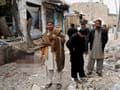 Suicide bomber kills 21 at Pakistan mosques
