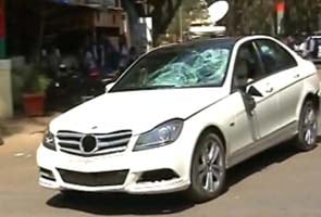 Mumbai hit-and-run: 3 people injured after Mercedes runs them over