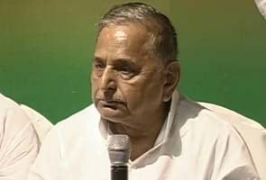 Mulayam Singh Yadav hints at early Lok Sabha polls