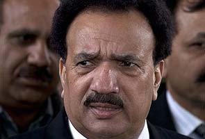 Pakistan Taliban describes Rehman Malik as a comedian