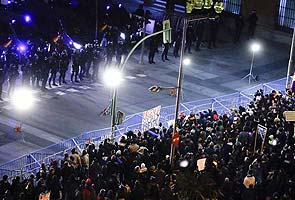 Tens of thousands in Spain protest economic policy, corruption