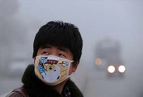 Less bang for Beijing New Year due to smog