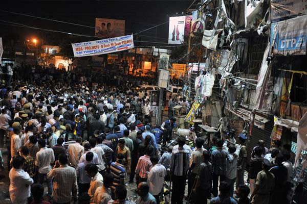 Hyderabad blasts: at least 14 killed, 78 injured